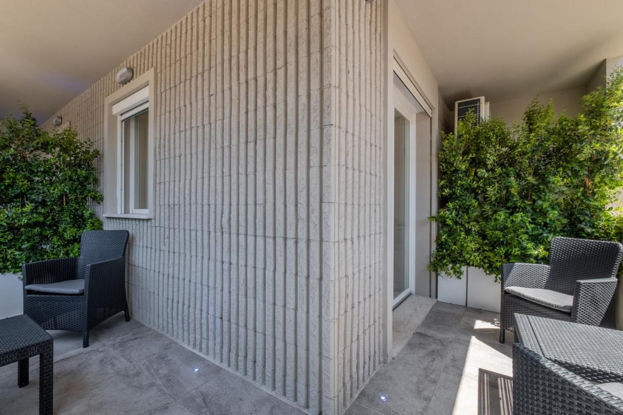 קליארי Helios Guest House מראה חיצוני תמונה