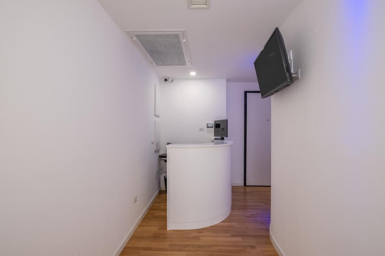 קליארי Helios Guest House מראה חיצוני תמונה