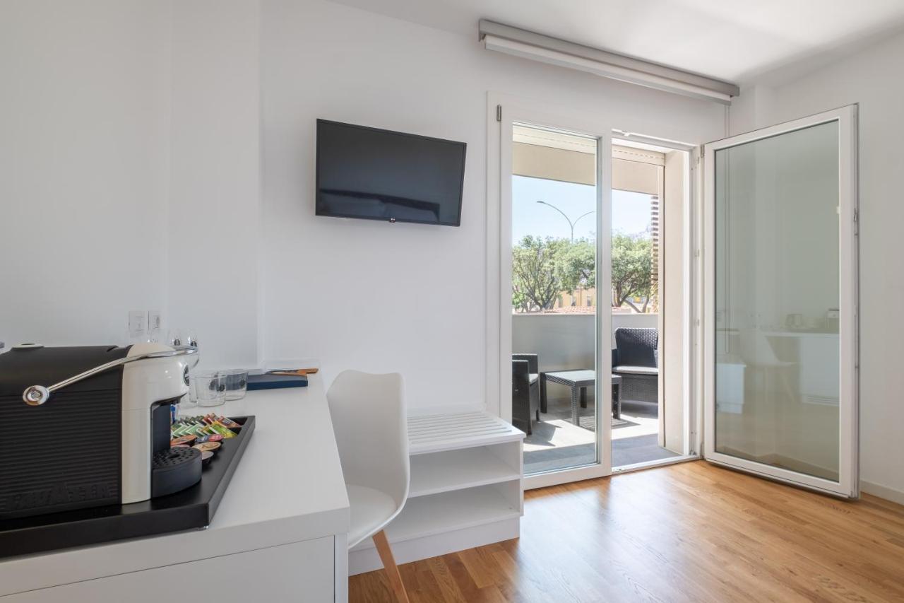 קליארי Helios Guest House מראה חיצוני תמונה